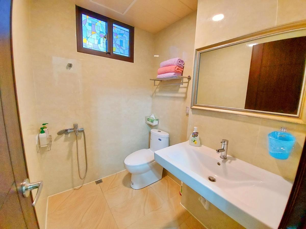 Loyo Royalty Apartment Donggang Exterior photo