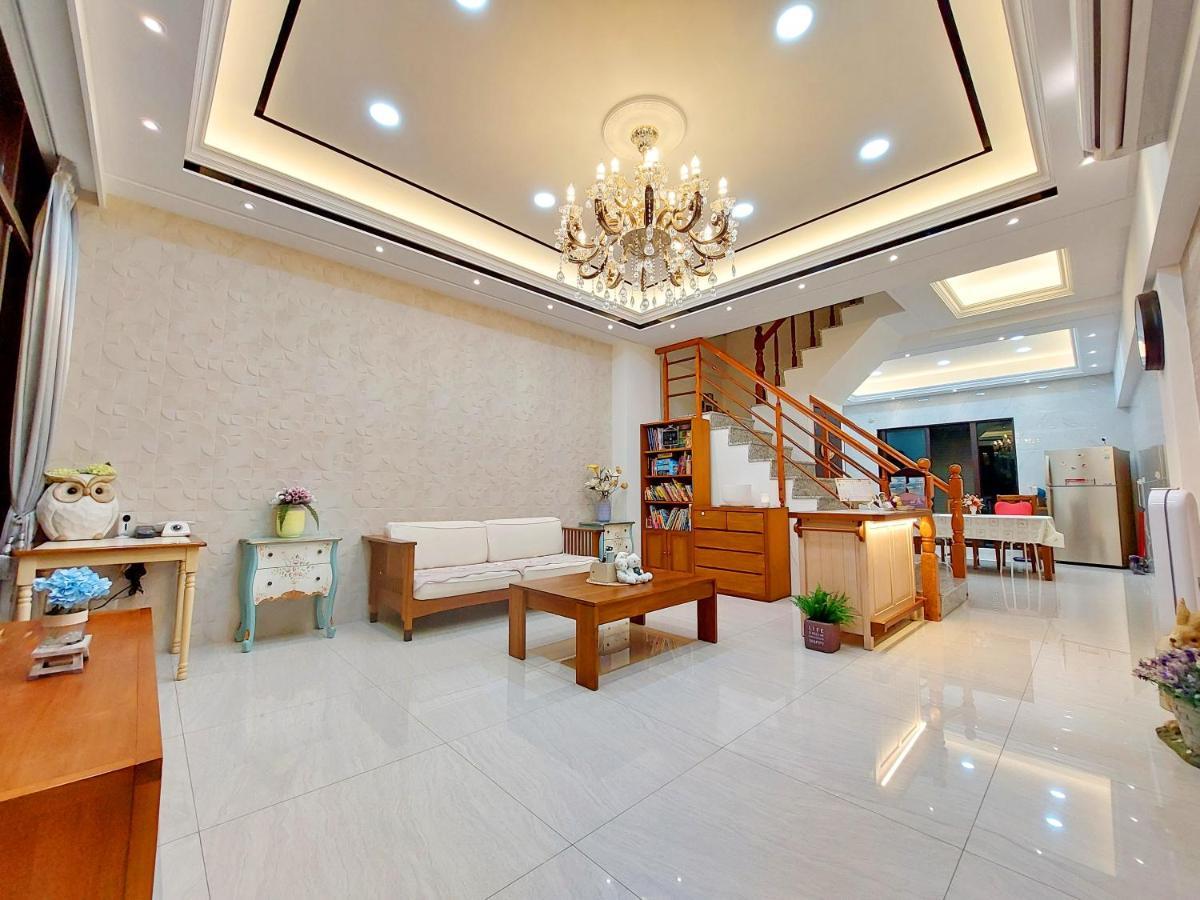 Loyo Royalty Apartment Donggang Exterior photo