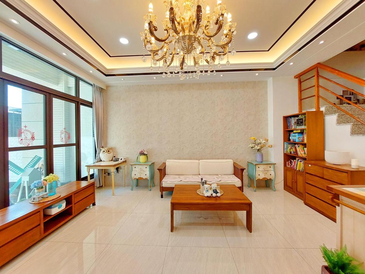 Loyo Royalty Apartment Donggang Exterior photo